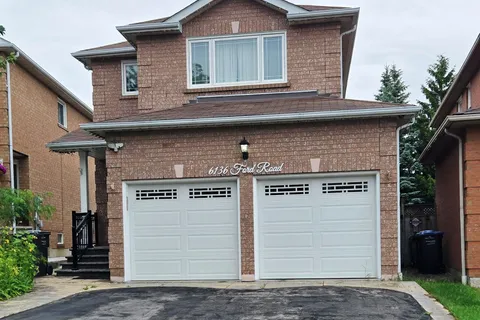 6136 Ford Road, ON L5V 1X1