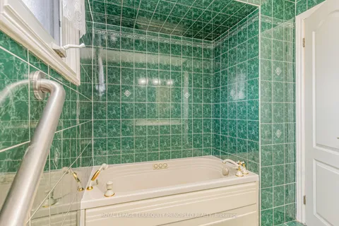 485 Rathburn Road, ON M9C 3S9