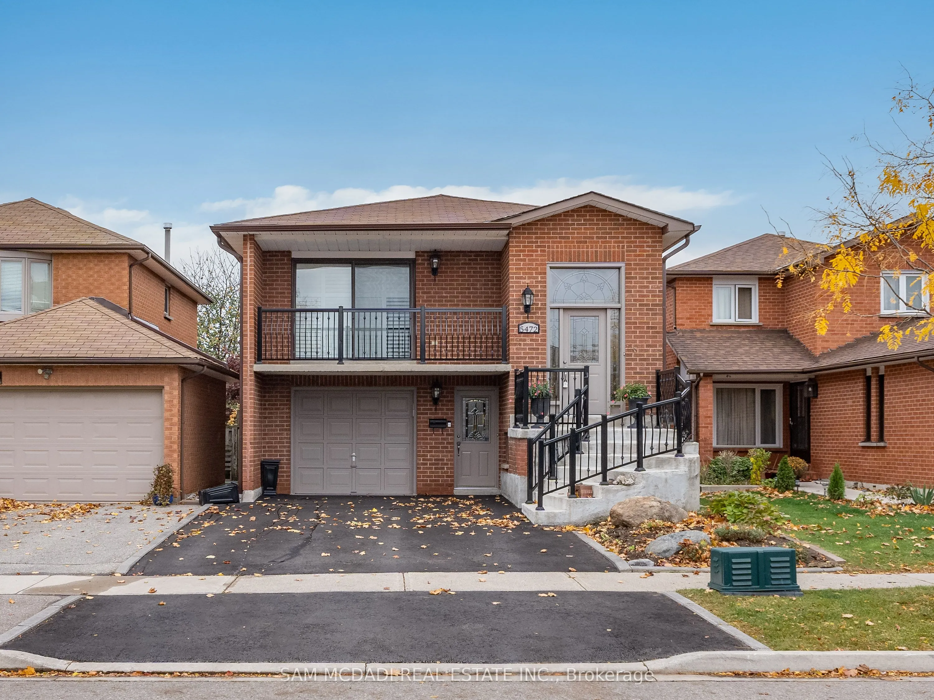 5472 Bourget Drive, ON L5R 3C9