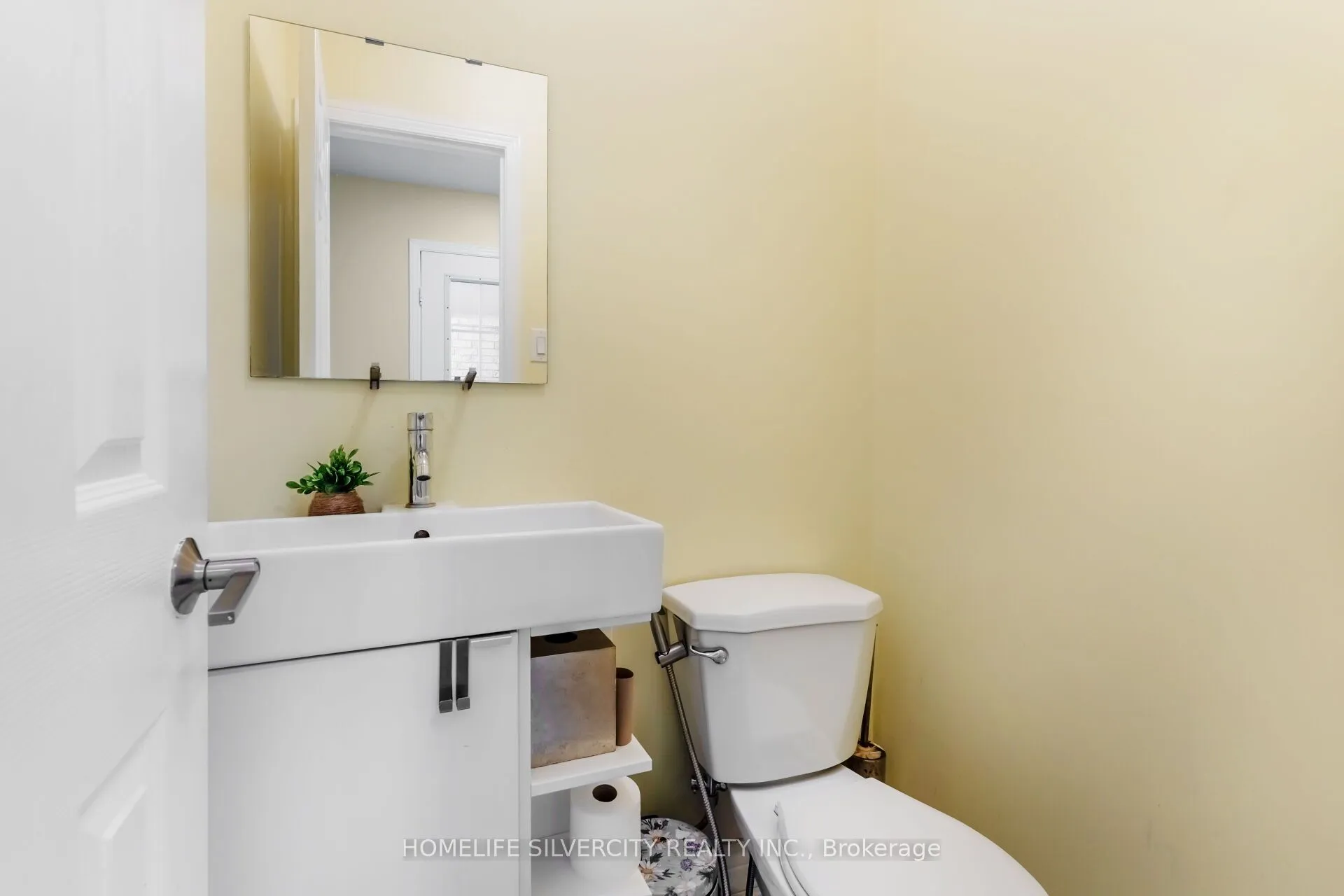 32 Summerdale Crescent, ON L6X 4V8