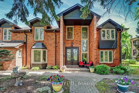 4326 Bridlepath Trail, ON L5L 3K4
