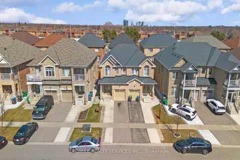 15 Ebury Drive, ON L6X 5M4