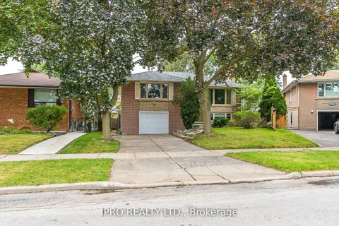 29 Breadner Drive, ON M9R 3M3