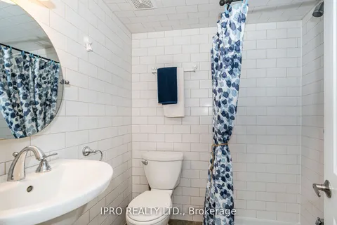 29 Breadner Drive, ON M9R 3M3