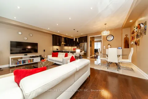 3077 Neyagawa Boulevard, ON L6M 4L7