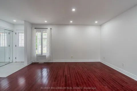 93 Gatesgill Street, ON L6X 3T1