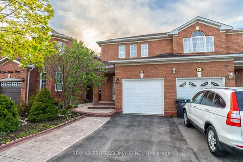 96 Lake Louise Drive, ON L6X 4Y6