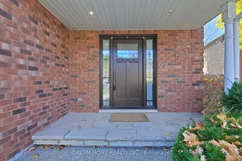 920 Glendale Court, ON L7R 4J3