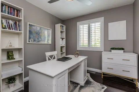 5253 Bromley Road, ON L7L 3G1