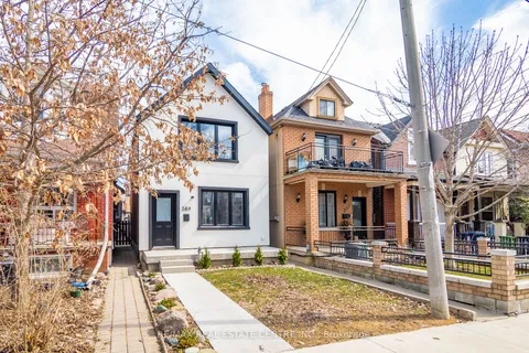589 St Clarens Avenue, ON M6H 3W8