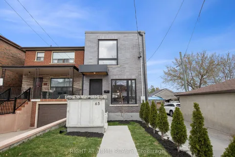 65 Aileen Avenue, ON M6M 1E7