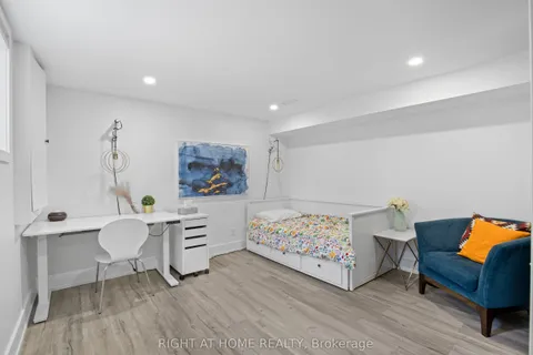 65 Aileen Avenue, ON M6M 1E7