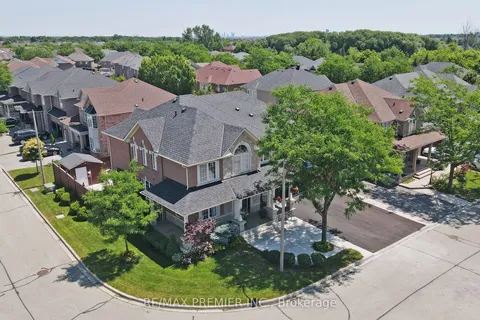 42 Sparta Drive, ON L6P 1H9