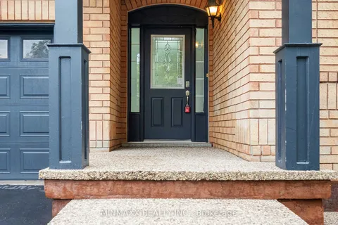 1591 Dockray Drive, ON L9T 5M4