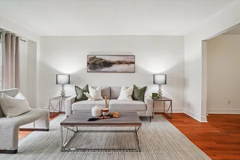 14 Wimbledon Court, ON L6V 2S4