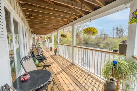14323 Creditview Road, ON L7C 1N3