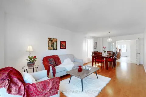 1329 Sweetbirch Court, ON L5C 3R4