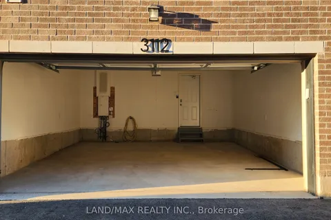 3112 William Cutmore Boulevard, ON L6H 7X1