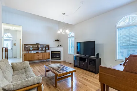5488 Longford Drive, ON L5M 6N3
