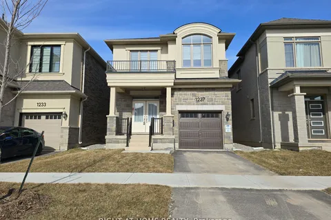 1237 Trudeau Drive, ON L9E 1Y6