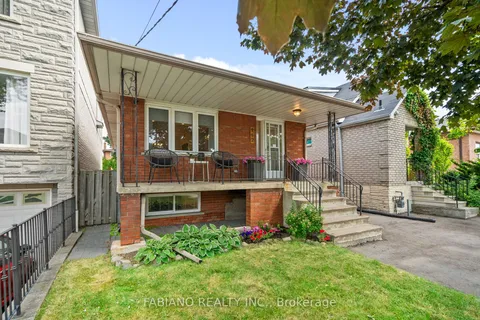 992 Glencairn Avenue, ON M6B 2A9