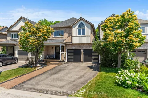 7229 Pallett Court, ON L5N 8E5
