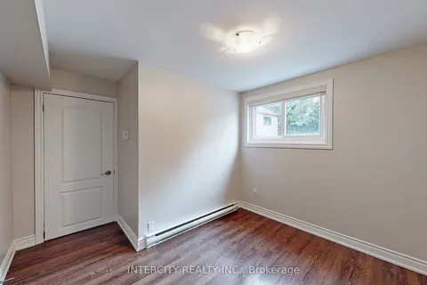 122 Rutherford Road, ON L6V 2J5