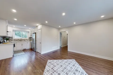122 Rutherford Road, ON L6V 2J5