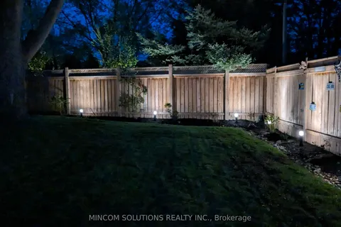 3506 Orion Crescent, ON L5C 2H8