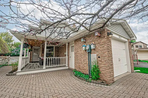 817 Merritt Drive, ON L9T 4J9