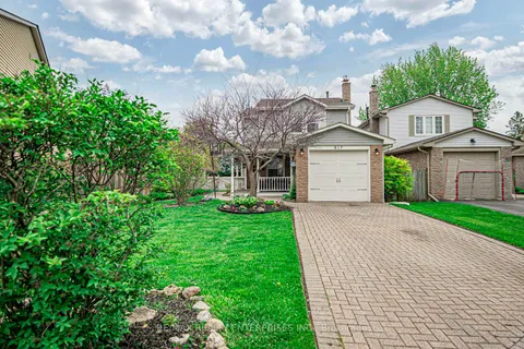 817 Merritt Drive, ON L9T 4J9