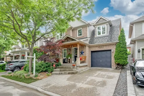 2214 KENNETH Crescent, ON L7L 6V7