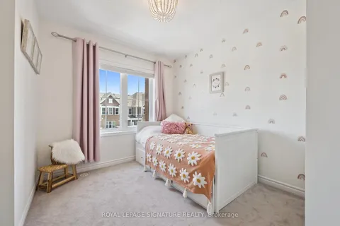 299 Casson Point, ON L9E 0A4