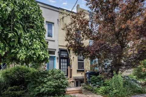 18 Saunders Avenue, ON M6R 1B8