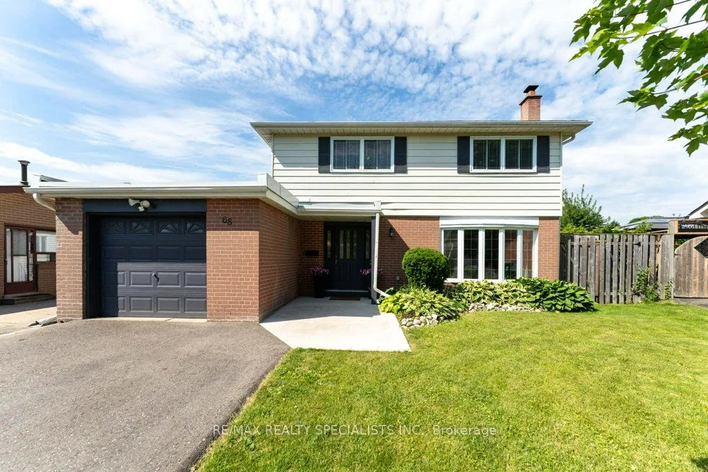 68 Windermere Court, ON L6X 2L6