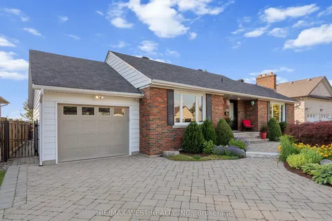 81 William Street, ON L7E 4V3