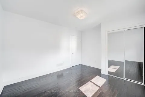 310 Silverthorn Avenue, ON M6N 3K6