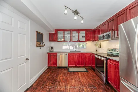 18 Windermere Avenue, ON M6S 3J2