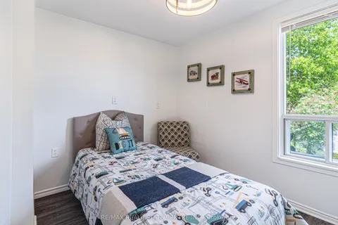 49 Osler Street, ON M6P 4A1
