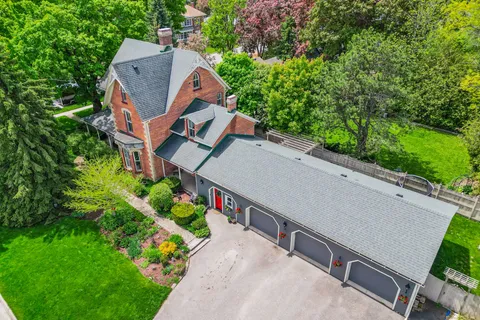 67 Zina Street, ON L9W 1E6