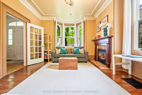 67 Zina Street, ON L9W 1E6