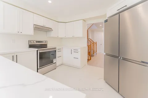 72 James Young Drive, ON L7G 5S5