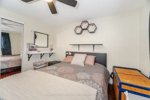 136 Martindale Crescent, ON L6X 2V2