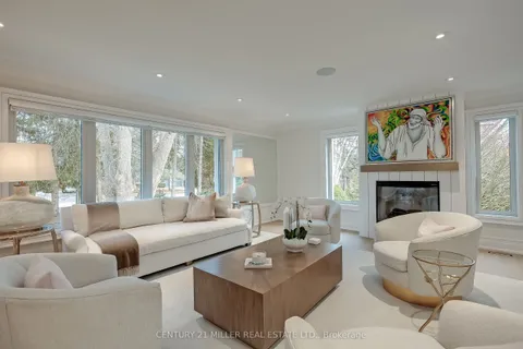 406 Maple Grove Drive, ON L6J 4V7