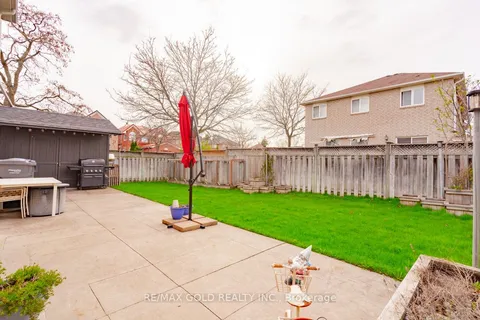 51 Pebblestone Circle, ON L6X 4N2