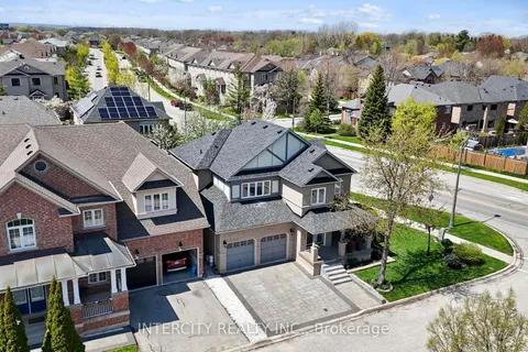 5409 Duchess Court, ON L7L 6Z4