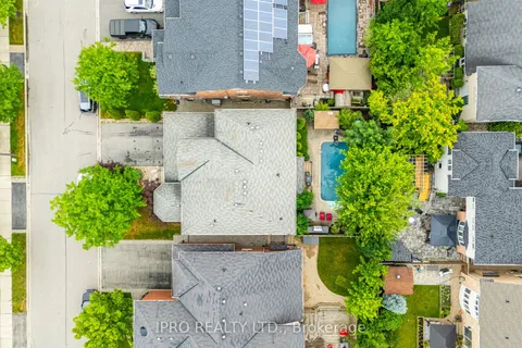 501 Cusick Circle, ON L9T 0M9