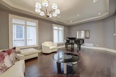 6672 Rothschild Trail, ON L5W 0A6