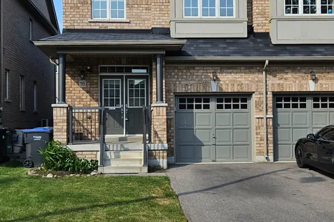 16 Blackberry Valley Crescent, ON L7C 3Z8