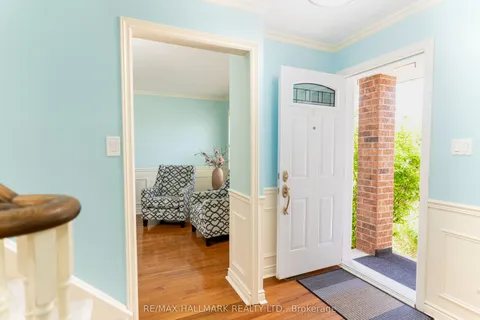 3294 Thorncrest Drive, ON L5L 4K6